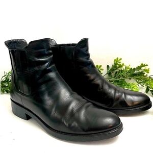 Stuart Weitzman Ankle Leather Black Boots Sz  7.5